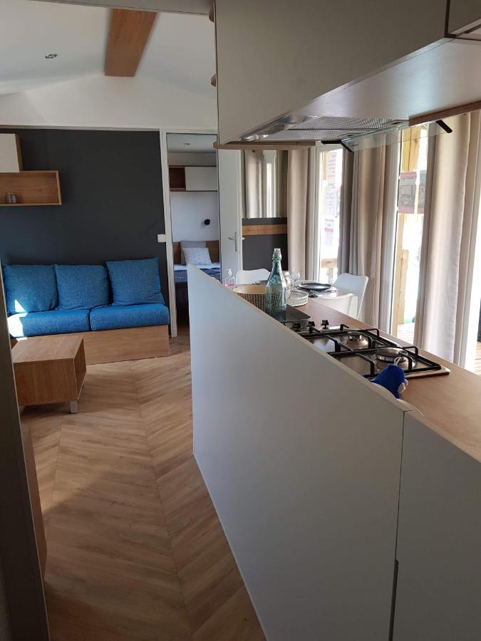 Mobilhome La Carabasse ヴィア エクステリア 写真