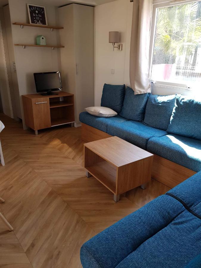 Mobilhome La Carabasse ヴィア エクステリア 写真